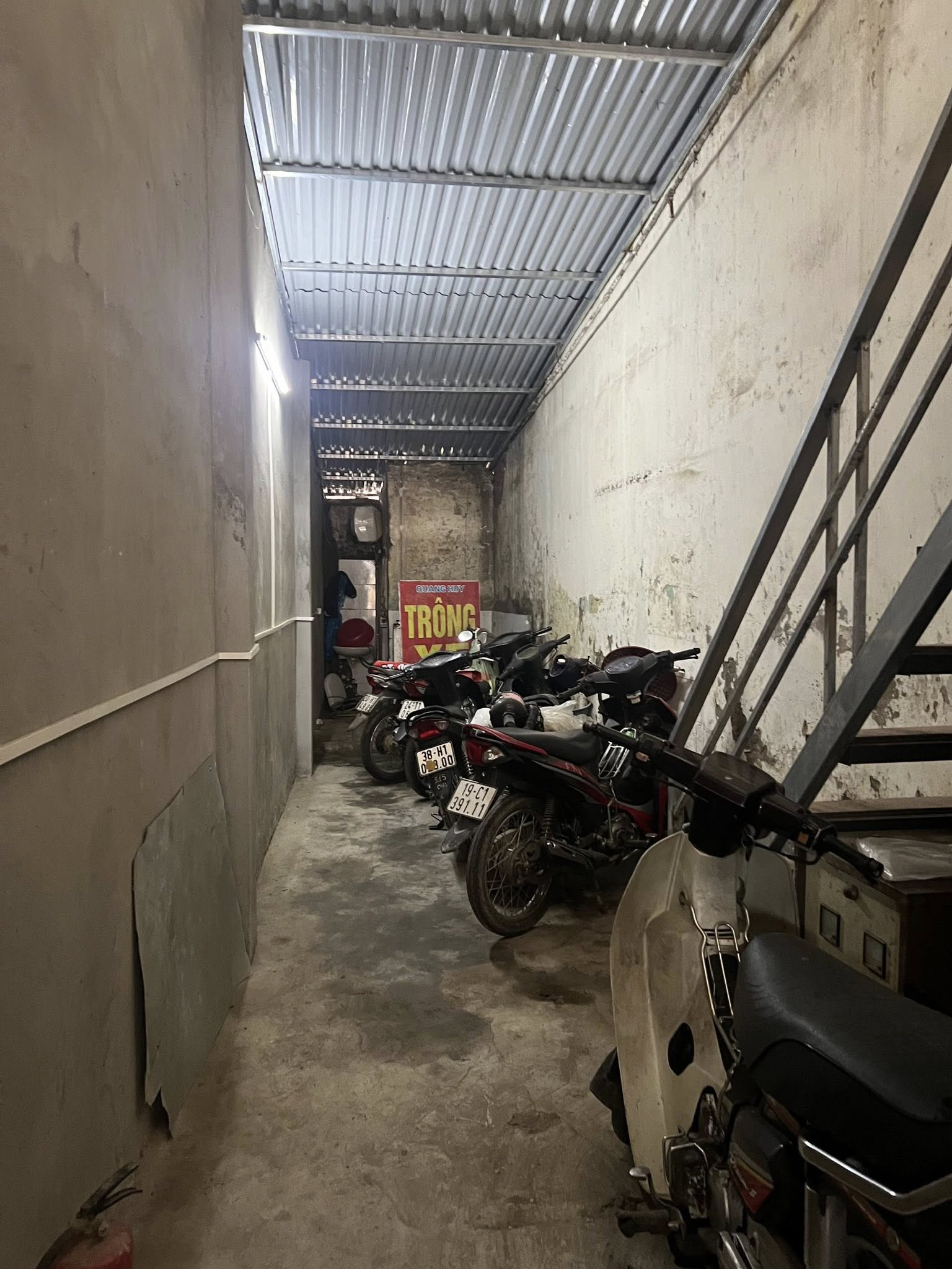 Cho thuê MBKD ngõ ô tô Giải Phóng 70m2 x 1.5 tầng, 13  Triệu cà phê, đồng nát, hàng ăn, VP - Ảnh 4